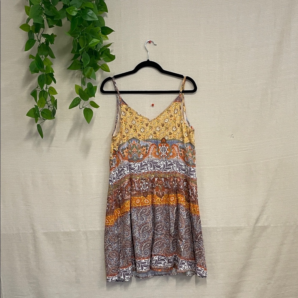 Cupshe Multicolor Paisley Camisole Top - Picture 2 of 3
